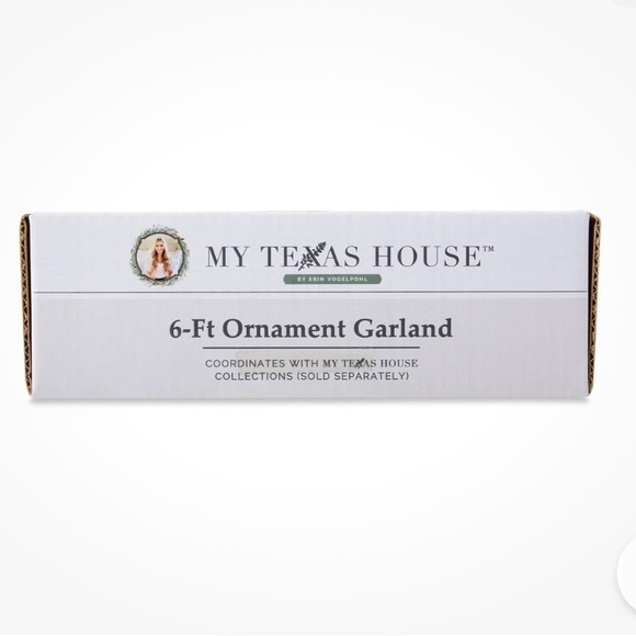 My Texas house shatterproof Silver Ornament Garland 6 ft - Picture 4 of 7